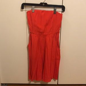 Tilly’s strapless red summer dress